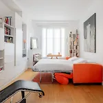 Veeve - Peaceful Gallery